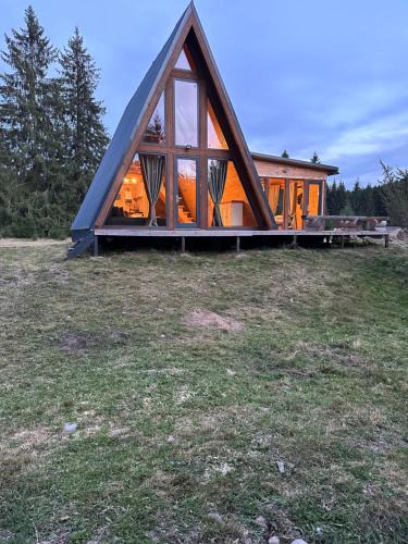 Covasna Cabin | CabanA mică Comandău