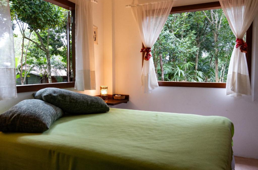 Marau House | Cabana na árvore na Bahia! Para viver uma experiência de hospedagem pertinho da praia