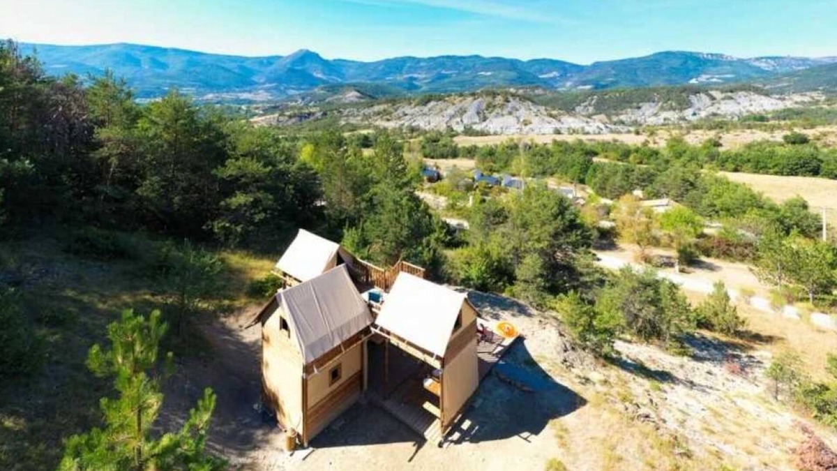 Rosans Cabin | Cabane 4 étoiles - Piscine - ccbacgi