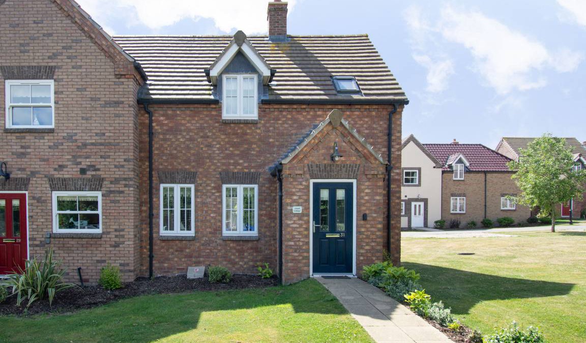 Filey Cottage | Cabin ∙ 2 bedrooms ∙ 4 guests