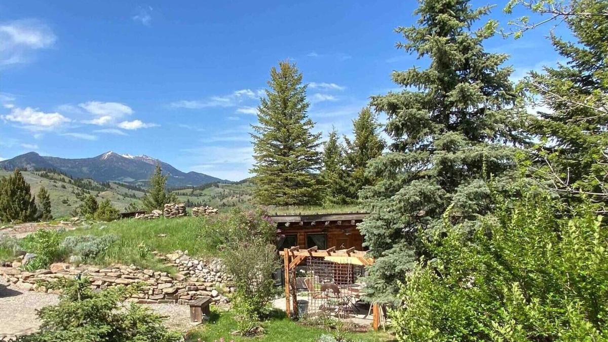 Bozeman Apartment | Cabin built into the landscape w/incredible views and access to Private Pond