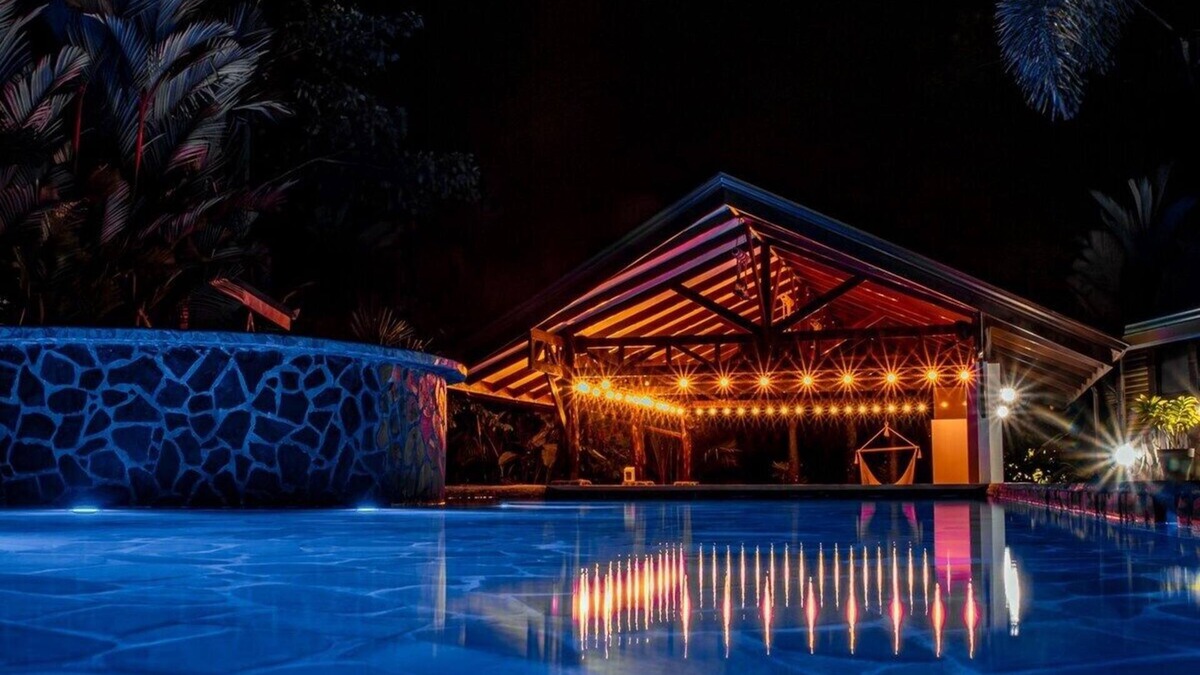 Palma Cabin | Cabin Featuring Jacuzzi and Pool in La Fortuna