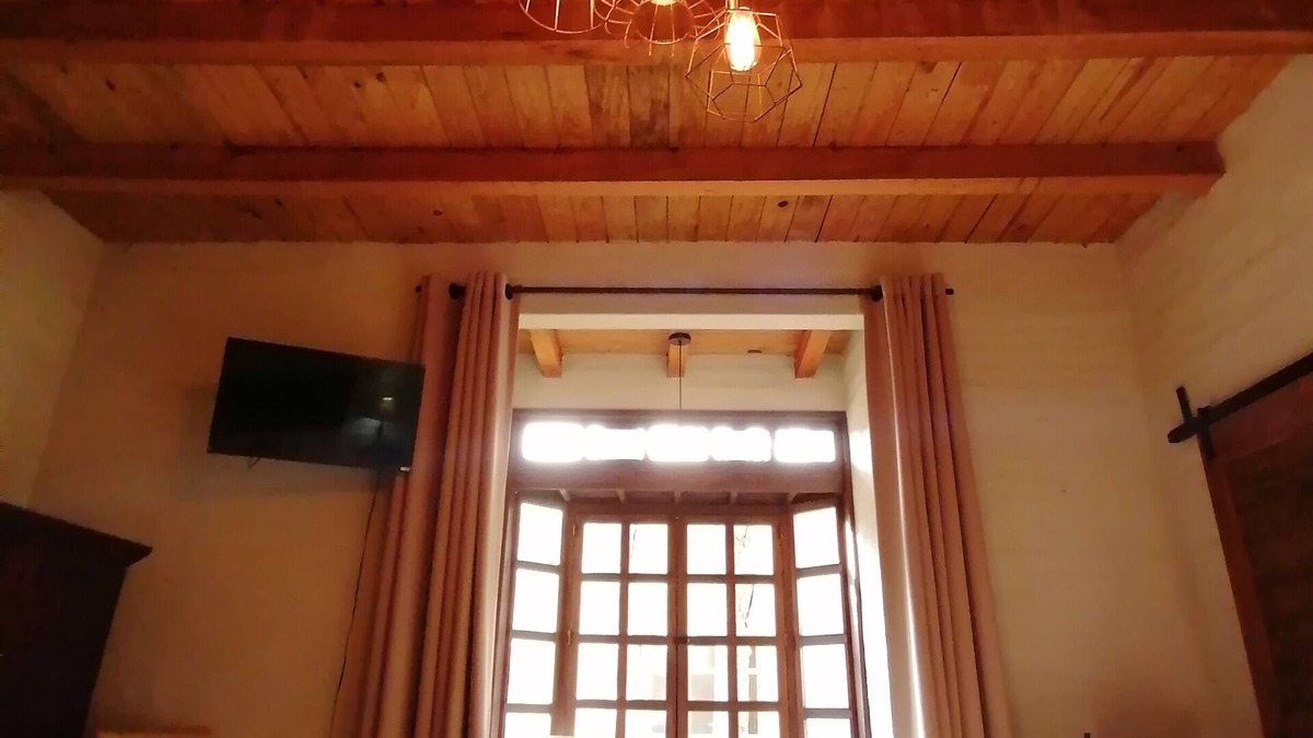 Mascota House | Cabin for 8 people - Firepit, BBQ area & Nature at Rancho La Esmeralda