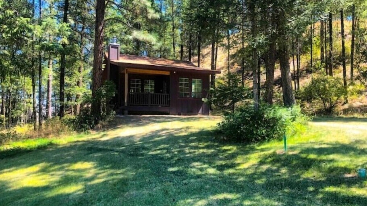 Dryden Cabin | Cabin Getaway