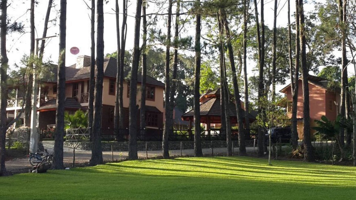La Vega Province Villa | Cabin in Jarabacoa(210 USD per night on weekdays)