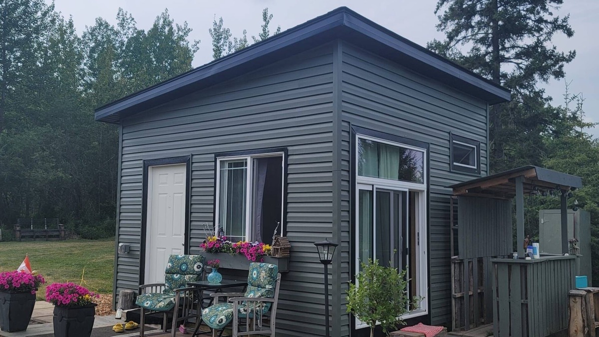 Division No. 11 Cabin | Cabin mins to Edmonton, St Albert. Pet friendly! Monthly winter rates available