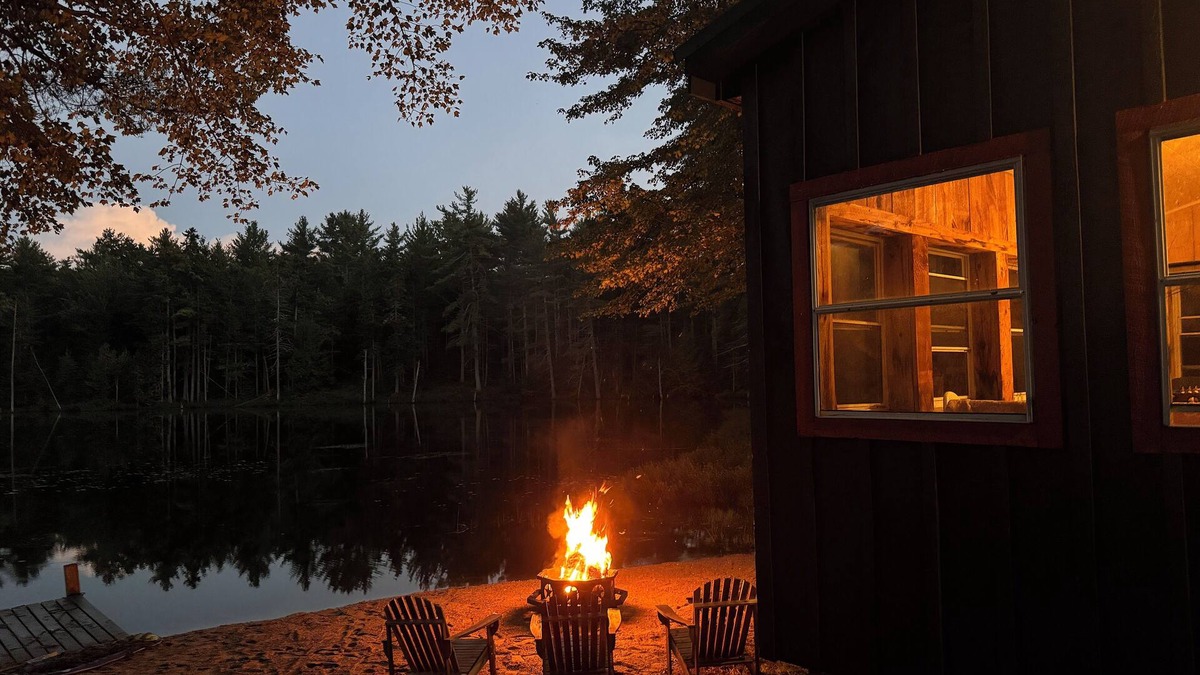 Hill Cabin | Cabin on a private lake + RV hookup. Surrounded by trails, lakes, and wildlifen