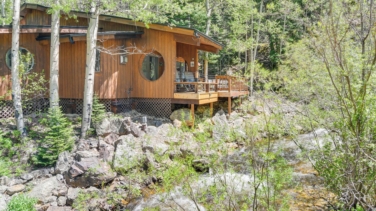 Black Hawk Cabin | Cabin on Clear Creek: A Hobbit’s Retreat!
