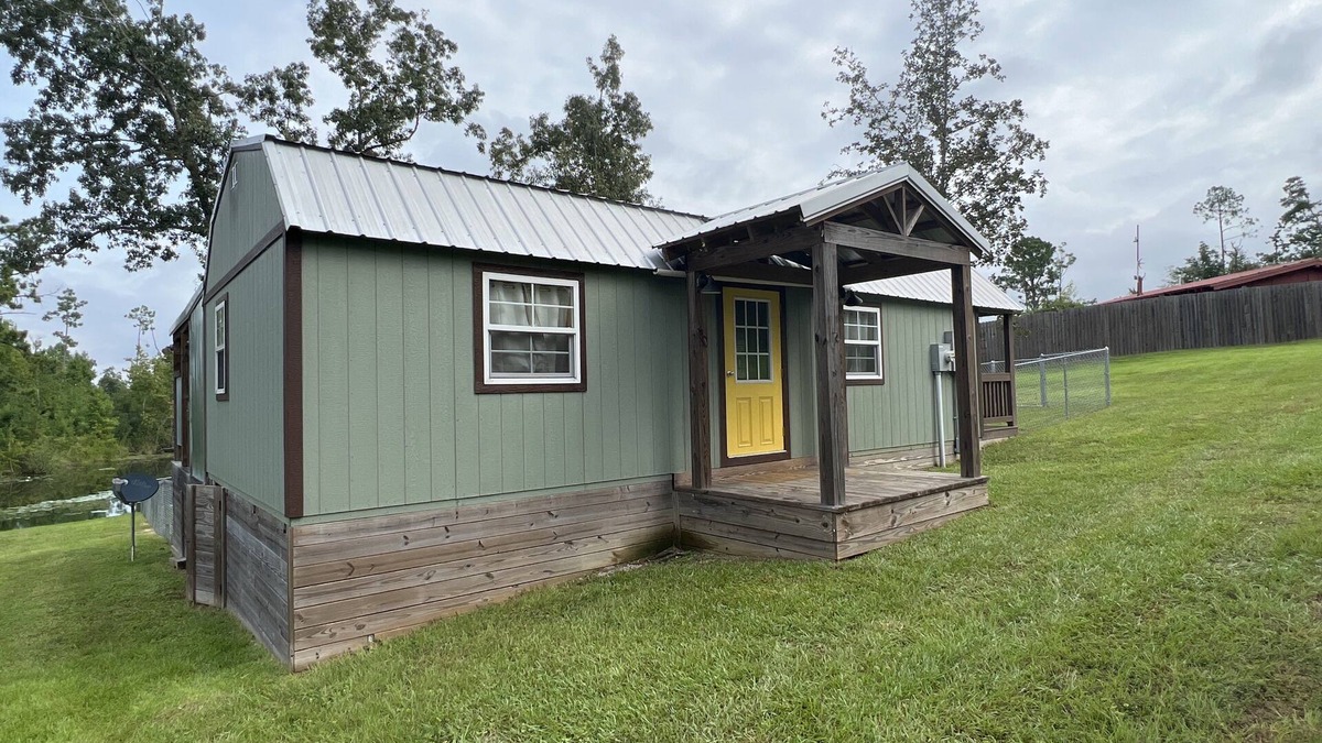 Donalsonville Cabin | Cabin on Lake Seminole with dock and boat launch! Sleeps 6