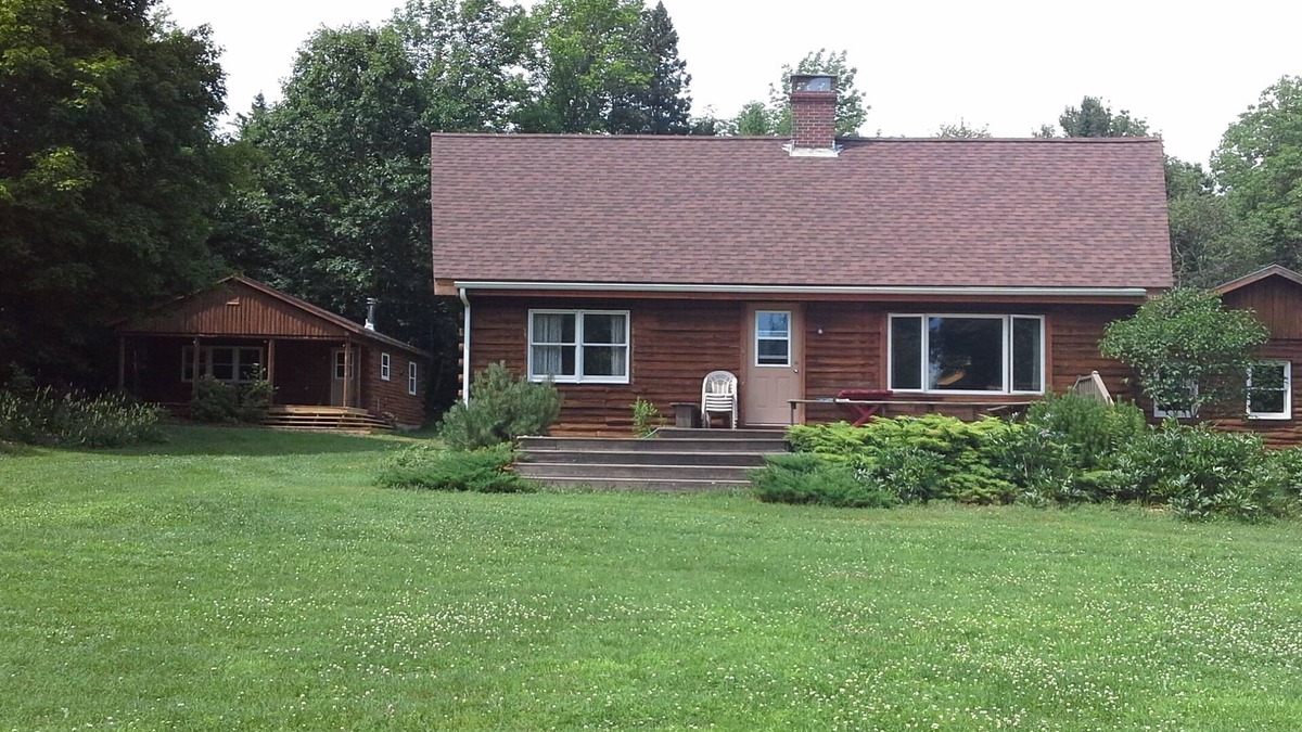 Exeter Cabin | Cabin Rental in scenic Maine woods with hiking trails, firepit, horseback riding
