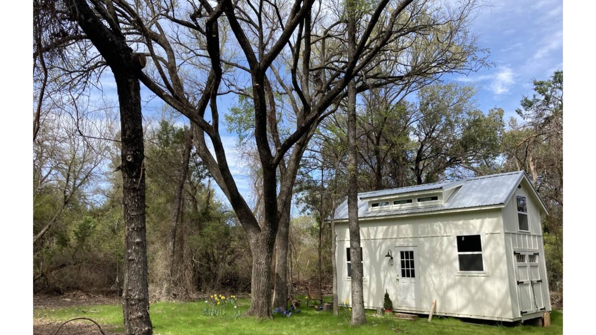 Paluxy Cabin | Cabin Retreat Located Near Glen rose Texas.