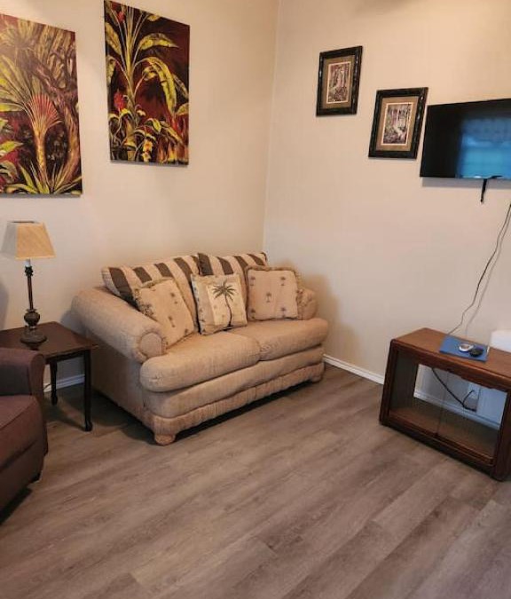 Rockport Apartment | Cabin XX 1 Bedroom 1 Queen