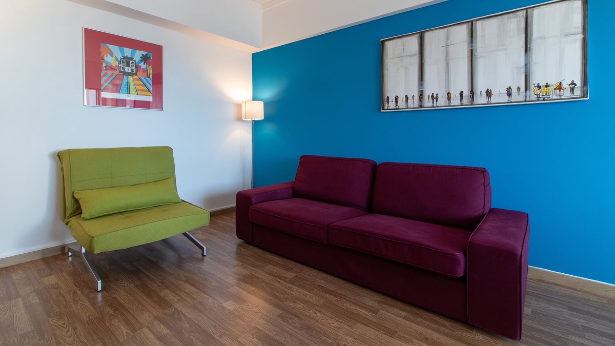Cacilhas Apartment | CACILHAS Beautiful view of Lisbon + beaches of Caparica