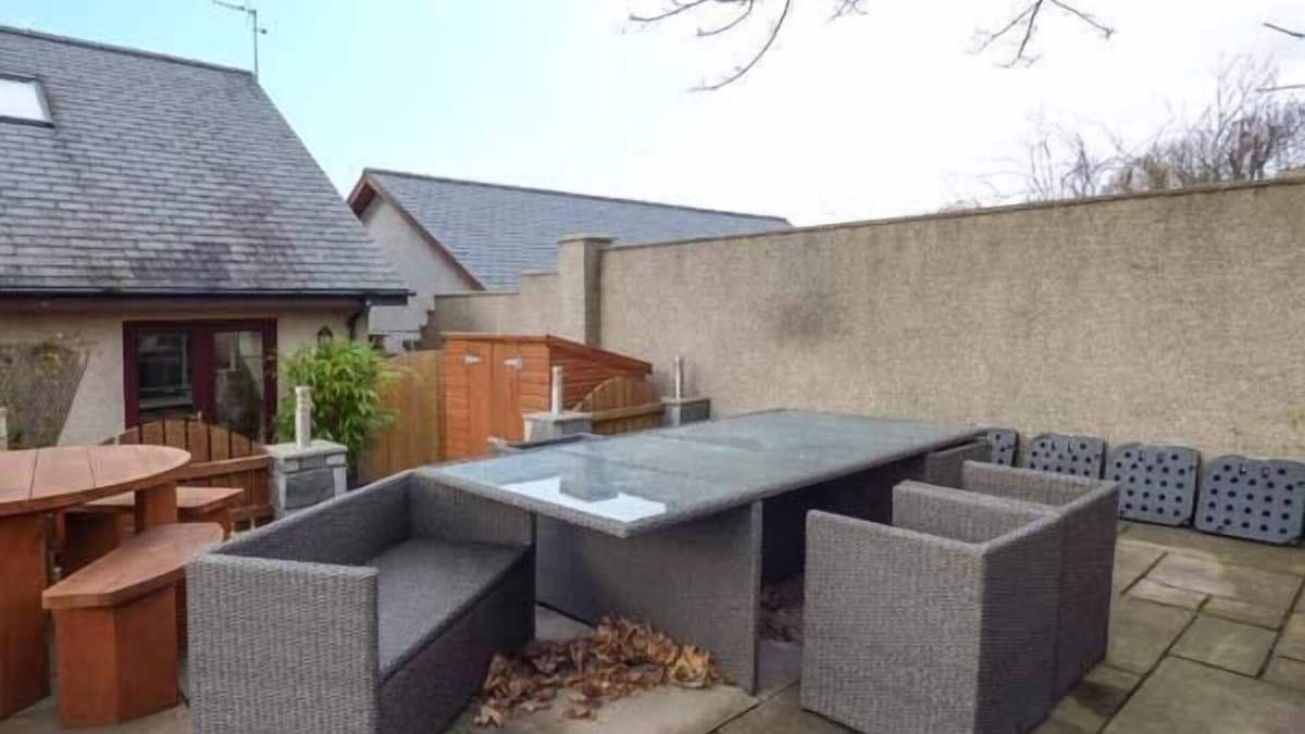 Dyffryn Ardudwy Cottage | CAE CERRIG, family friendly, with hot tub in Dyffryn Ardudwy