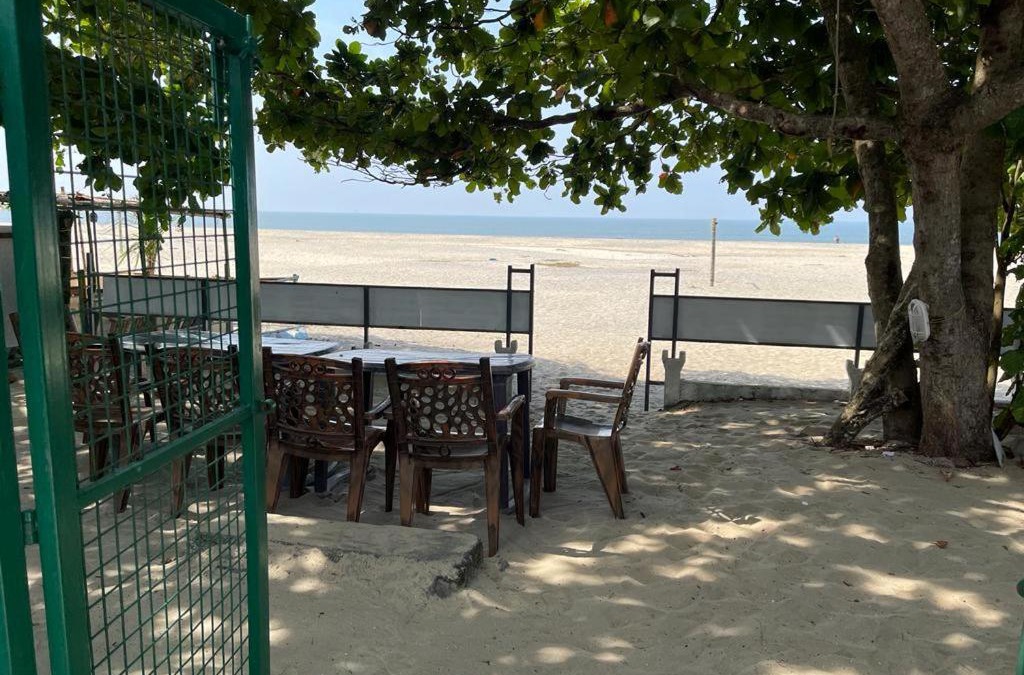 Sea View Ward House | Cafe mandaly