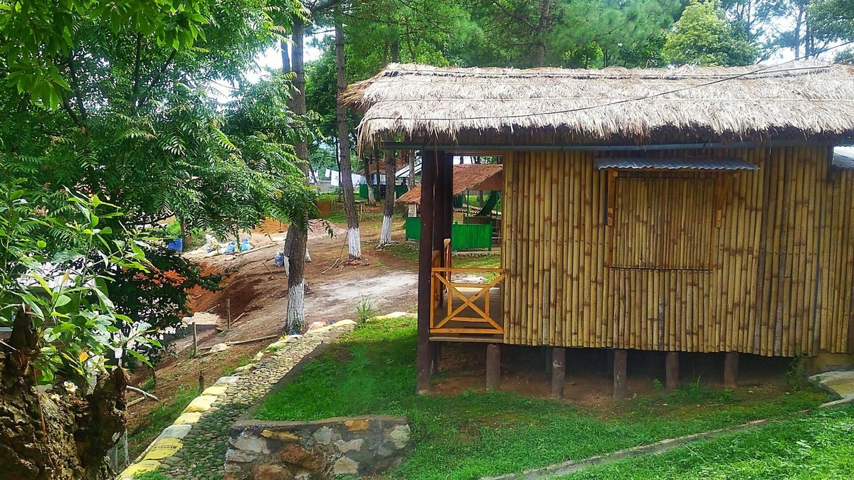 Ri-Bhoi Resort | Cafe Umbir - cottages, swimming pool, local food at a farm-stay