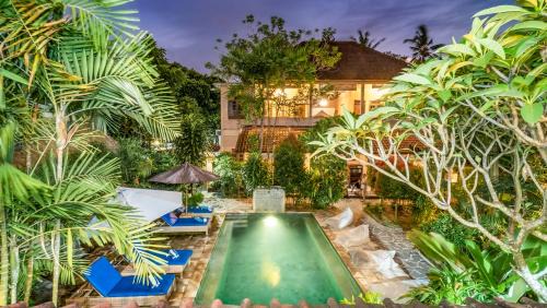 Senggigi House | Cafe Wayan Cottages Senggigi
