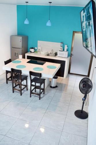 Cahuita Apartment | Cahuita Apartment by Angie