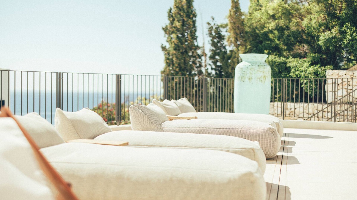 Coveta Fuma Hotel | Cala Lanuza Suites