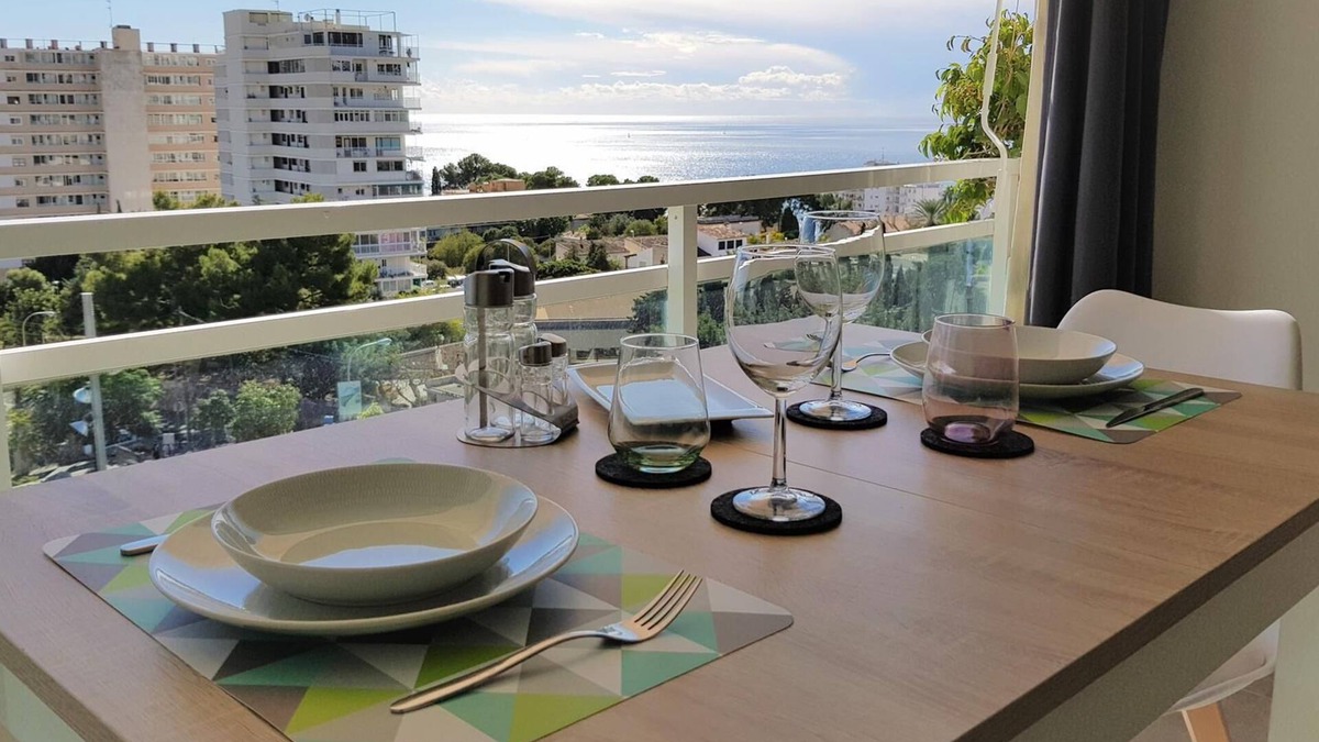 Calamayor Apartment | Cala Major-Palma. Sea views. Parking. Beach only 10' on foot!