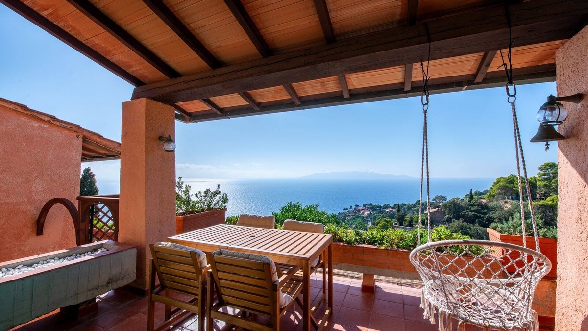 Cala Piccola Apartment | [Cala Piccola] magical sunset + reserved beach