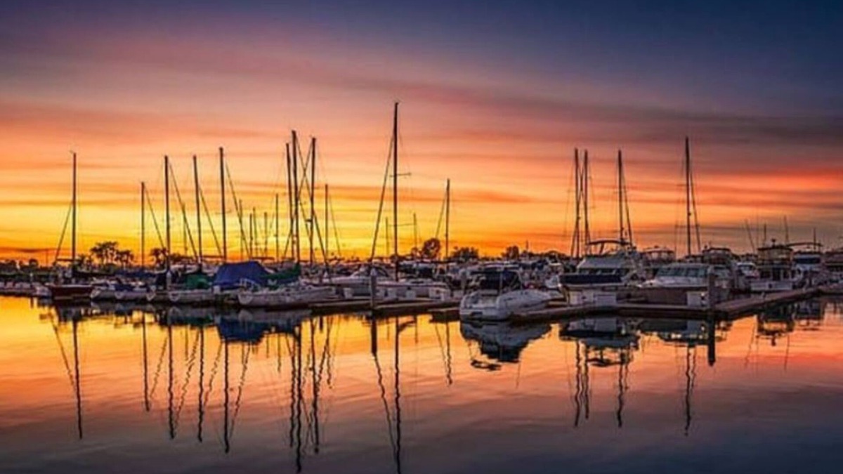 El Cajon House | California Baby! Non-stop fun! Relax, Recharge, Rejoice! Stay Happy!
