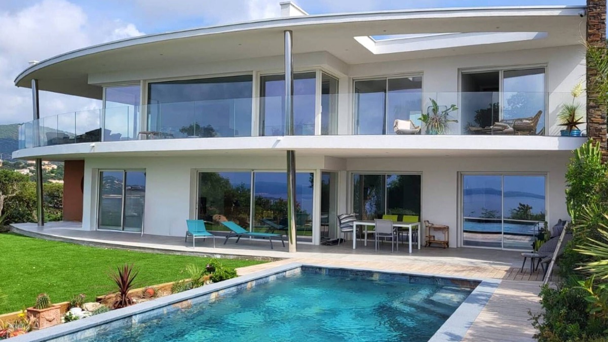 Les Issambres House | Californian Villa Beverly hills 6 + 4 pool