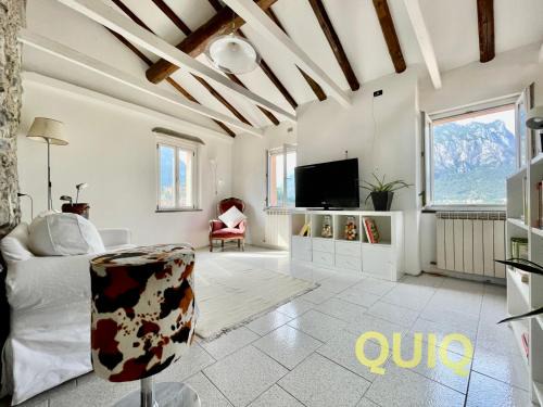 Malgrate Apartment | Caligaggio 18 - Charming apartment on the lakefront