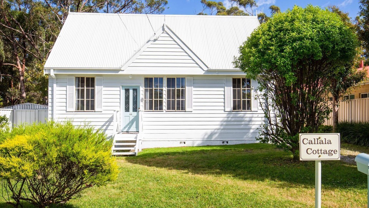 Callala Beach Cottage | Callala Cottage - 4 Mins Walk to Beach