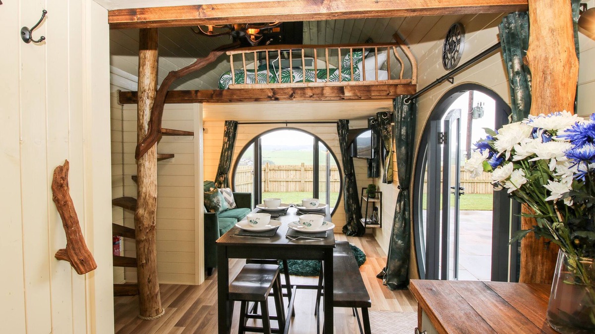 Kingswood Cottage | Callow Pod