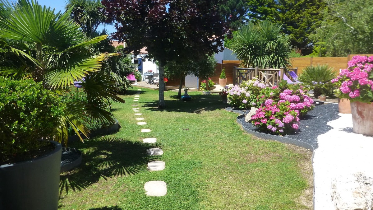 Saint-Gilles-Croix-de-Vie Cottage | Calm 300m from the beach Boisvinet in St Gilles Croix de Vie