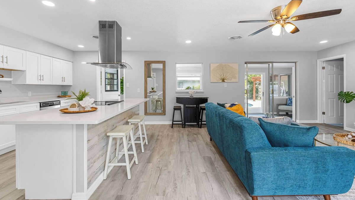 Sherwood Forest House | Calm Oasis Home, Pool, Walk to Restaurants