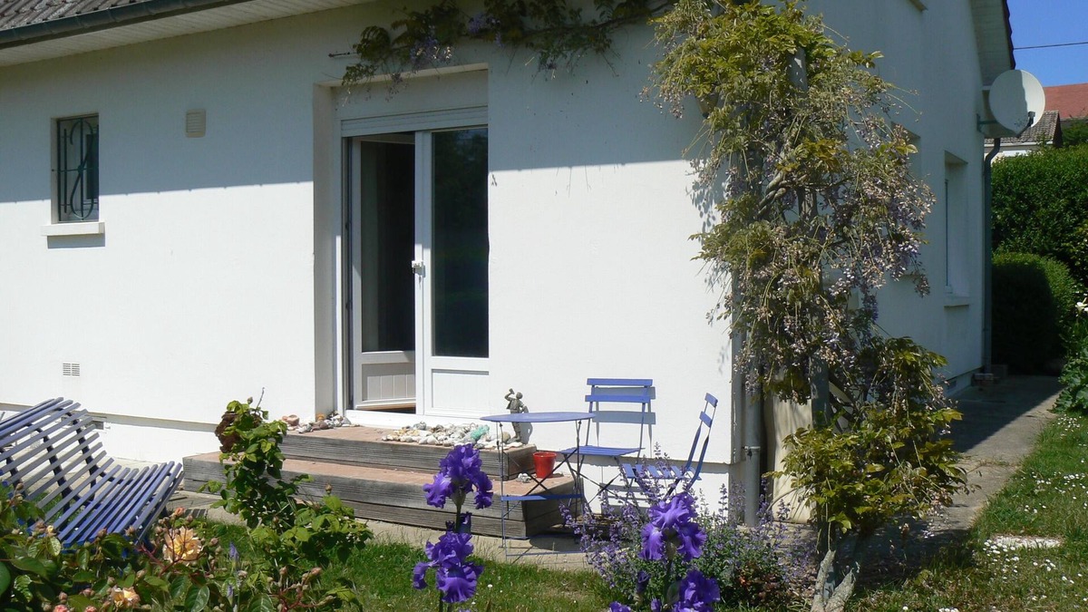 Mesnil-Val-Plage Apartment | Calm, sea and countryside