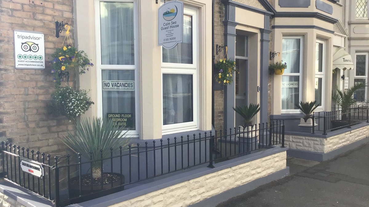 Weymouth Bed & Breakfast | Calm Sea Guesthouse