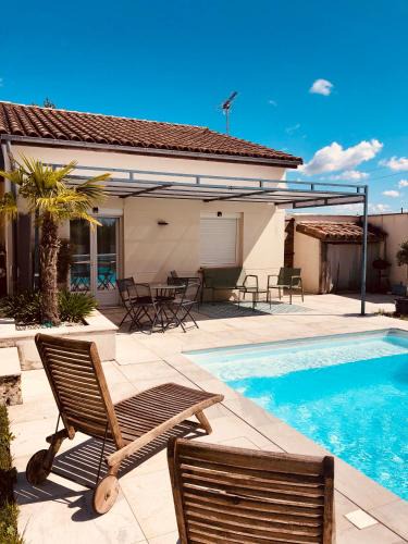 Castelnau-d'Estretefonds House | Calme et Tranquille
