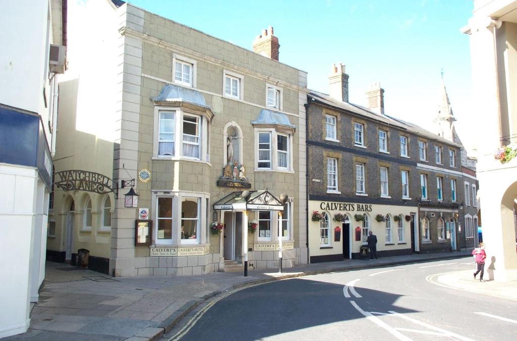 Newport Hotel | Calverts Hotel - Newport, Isle of Wight - RETURN CAR FERRY FROM 89 POUNDS
