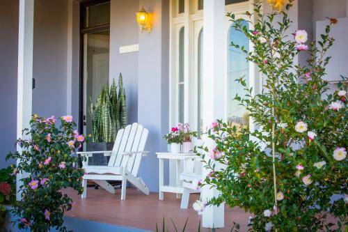 Cessnock House | Camellia Cottage