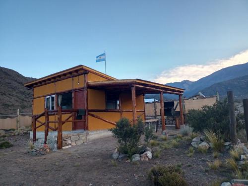 Cuyo House | Camino & Piedra 2 - Cabaña de montaña