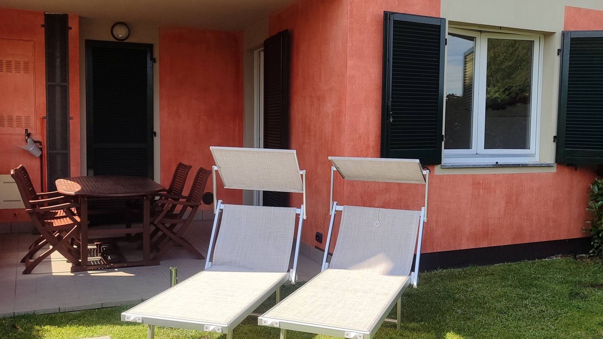 Baveno Apartment | Camoscio Apartment on Lake Maggiore - Private Garden