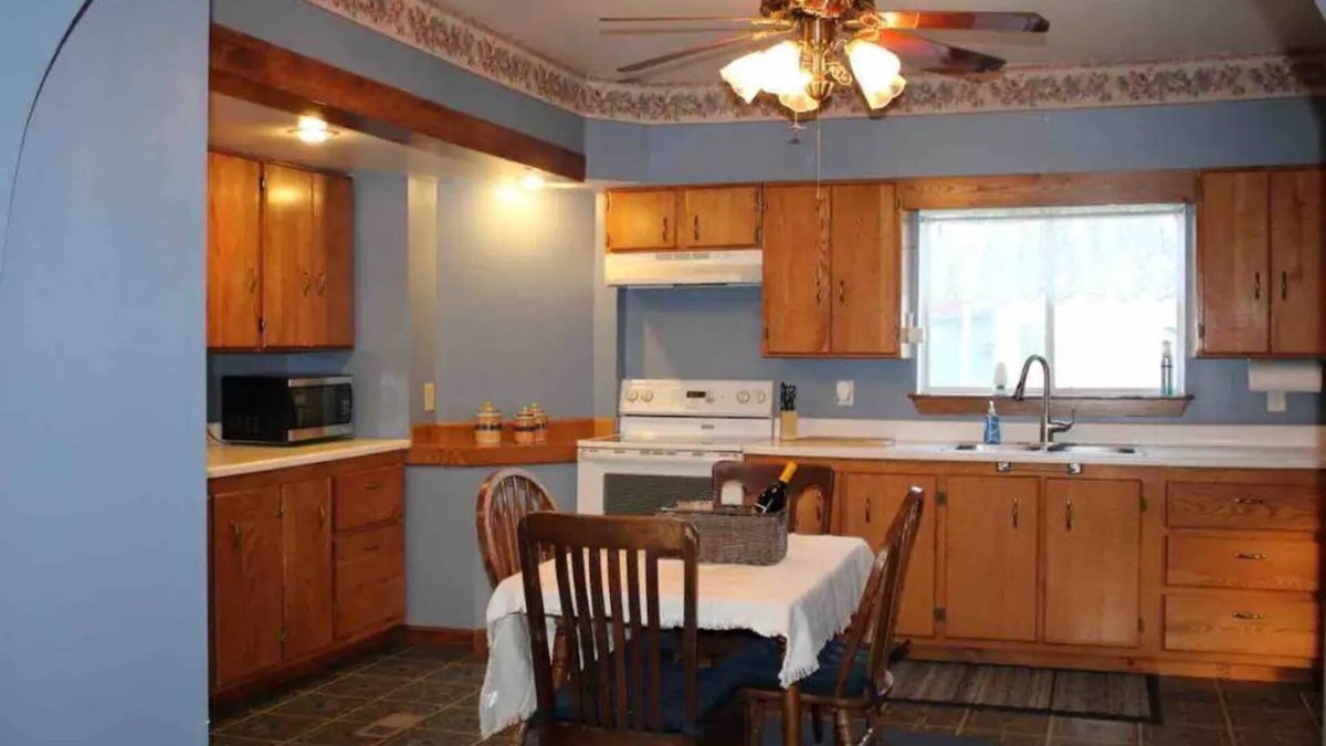 Dunbar House | Camp 8 Run directly on atv/snow trails