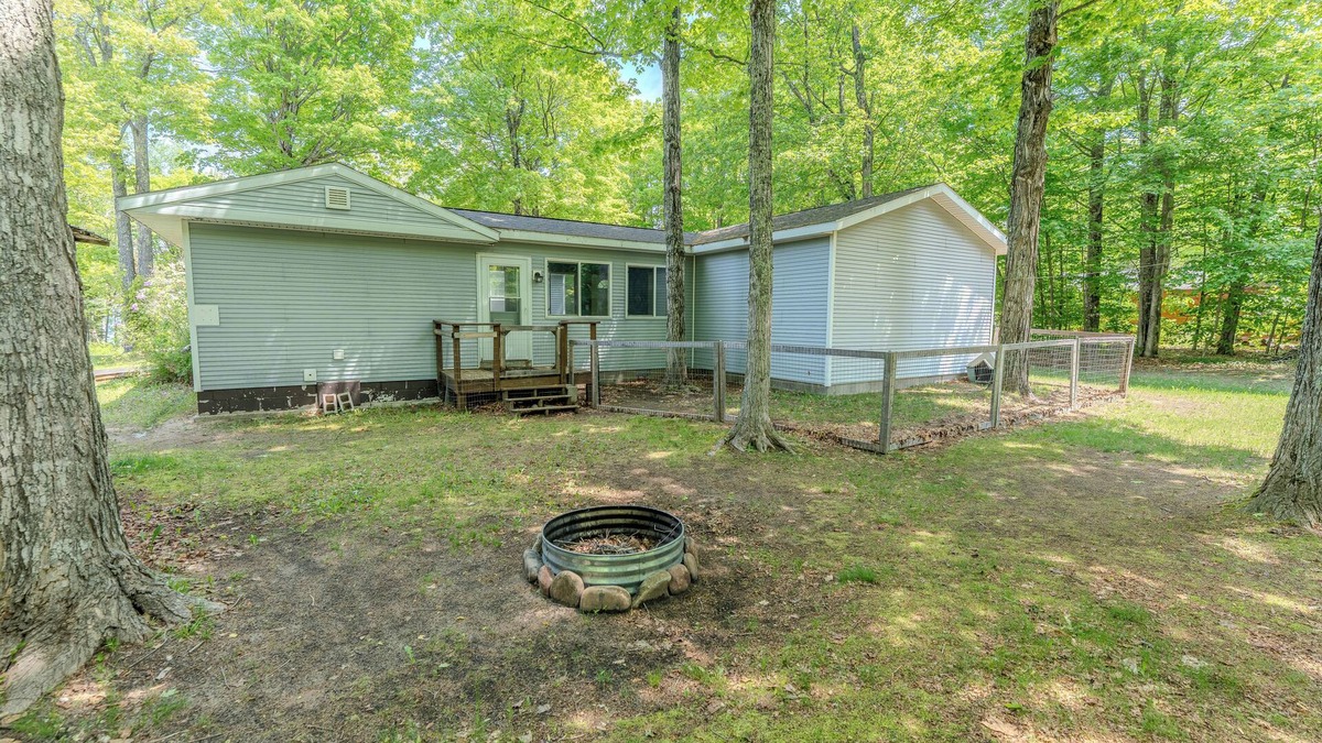 Au Train House | Camp Till The Moon: Escape to the Great Outdoors in Au Train, MI!