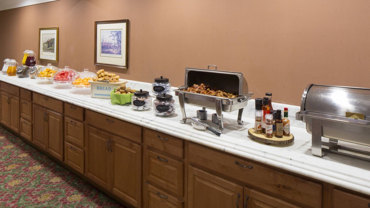 Campbell Hotel | Campbell Inn