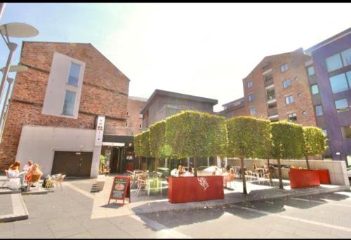 Liverpool City Centre Apartment | Campbell Square Apartment 3