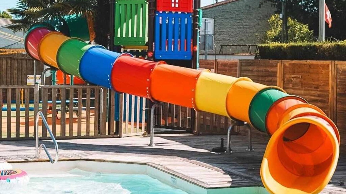 Surgeres House | Camping 3 étoiles - Parc aquatique - ccbbbf0