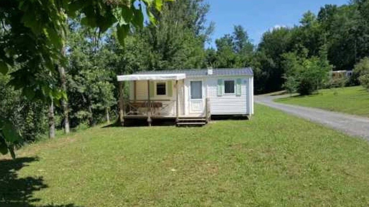 Soturac House | Camping 3 étoiles - Piscine - eehcde