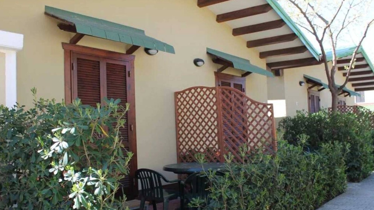 Pineto House | Camping 4 étoiles - Piscine - cca0gc0