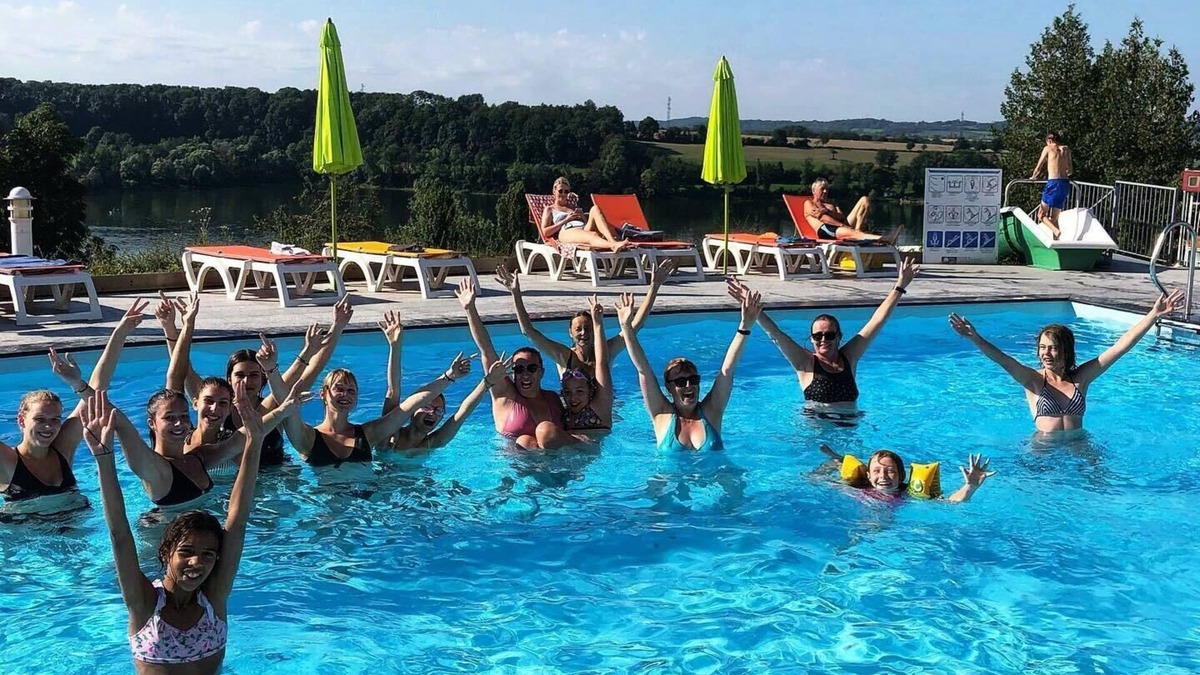 Peigney House | Camping de la Liez * - Elite 3-Room Chalet 6 People