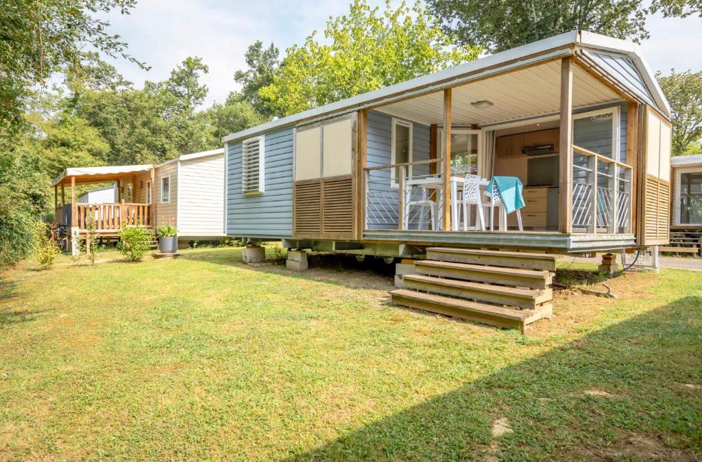 Salies-de-Bearn Hotel | Camping des Salines