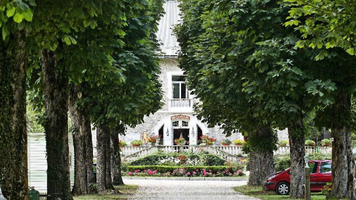 Le Bourg-d'Oisans House | Camping Le Château de Rochetaillée* - Mobil Home Espace Luxe 4 rooms for 6 people - Air-conditioned - Nordic bath - Mountain view