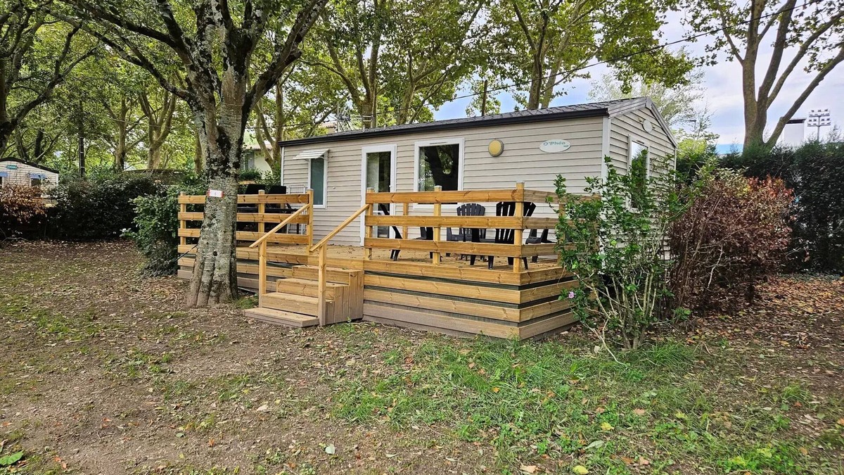 Revel House | Camping le Moulin du Roy * - Mobile Home 2 bedrooms Comfort + Air conditioning 28 m² 4 to 5 people - 4 people included in the price